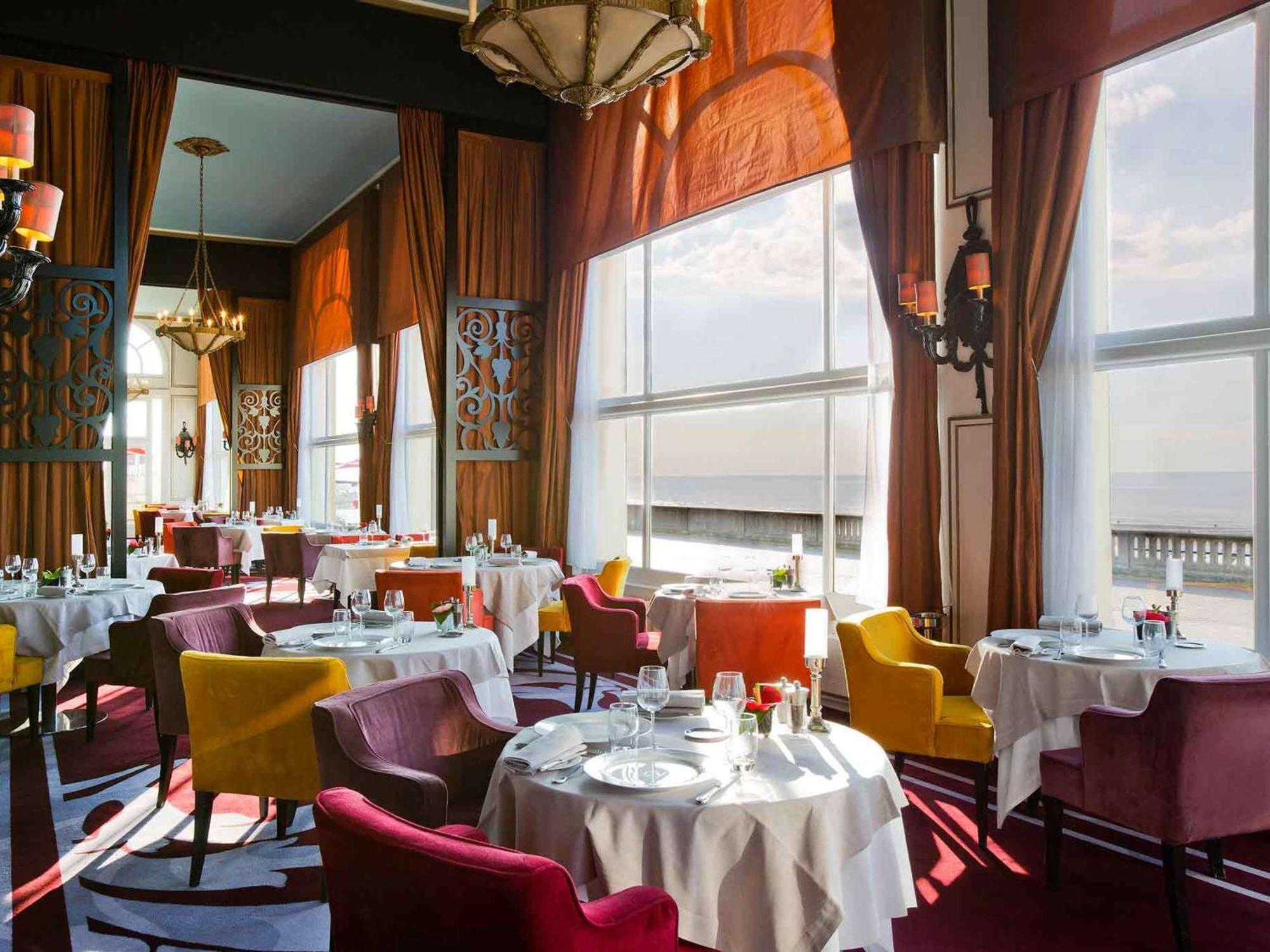 Le Grand Hotel De Cabourg - Mgallery Hotel Collection Exteriör bild